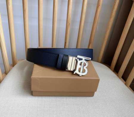 Burberry 巴宝莉专柜同步上新 双面两用的意大利制腰带 精选光滑皮革与粒纹皮革制成 配有亮泽抢眼的专属标识造型搭扣 宽:3.5Cm 经典商务腰带休闲男士首 - 点击图像关闭