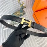 爱马仕 特种皮腰带自动带系列 ，原厂五金精品不锈钢扣，手感柔软舒适 宽3.5Cm。