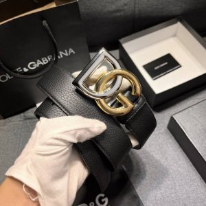 Dg 宽4.0Cm Dolce&Gabbana 新款 进口荔枝纹牛皮 Lux 鞍皮腰带，雅致配饰，搭配双电镀标牌