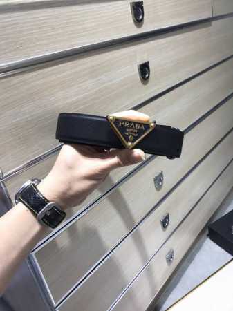 配送专柜包装 打孔针 特 宽35Mm，支持Nfc 原单双面进口头层牛皮带身，搭配原版经典三角微标扣，手感.油边近乎完美，原产皮料牛皮定制，质感无可挑剔，出众的细 - 点击图像关闭
