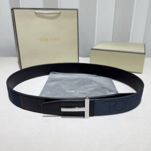 男士Tf 汤尼.福特 采用织带布搭配双面头层牛皮 纯铜精品扣头打造 双面可用，柔软细腻，休闲商务，百搭大方，商务休闲！ 尺寸：3.8Cm 颜色：蓝色布接黑色牛皮