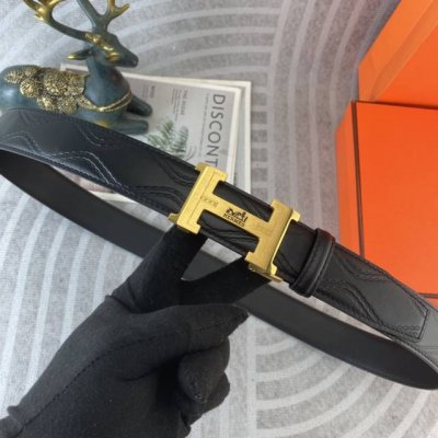 爱马仕 特种皮腰带自动带系列 ，原厂五金精品不锈钢扣，手感柔软舒适 宽3.5Cm。P200