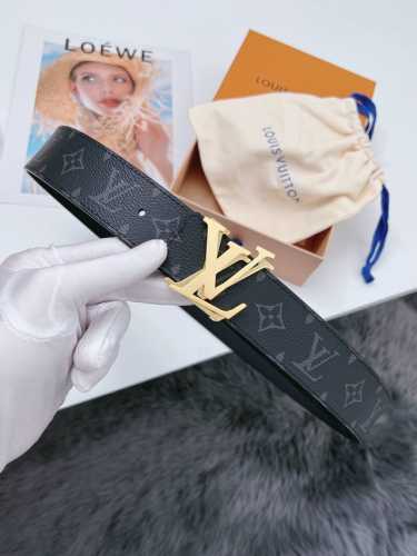 特 Lv.路易威登 全套包装 原版品质 代工厂货品 40Mm宽度 正品一体铸造五金钢扣，原厂皮料 双面原厂定制面料，区别市场货