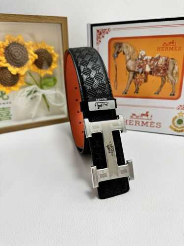 品名：爱马仕.Hermès 原单 材质：原单牛皮腰带 百分百头层牛皮腰带保证真皮，24K纯钢扣，专柜原单品质、做工精细，时尚大牌，送人自用首选 包装： 请认准如