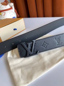 特P170 L家 专柜在售爆款 感谢客户反馈实拍图，顶级货 自己看细节 3.8Cm都有货 码数齐