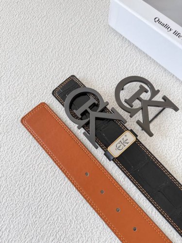 皮带：C K顶级复刻.单扣 双扣 腰带：Ck潮牌.专柜正品.Cooperkelvina原单大牌品质百分百进口原厂头层牛皮，内穿尾巴.暗扣款，保证真皮-Ck字母L
