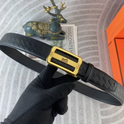 爱马仕 特种皮腰带自动带系列 ，原厂五金精品不锈钢扣，手感柔软舒适 宽3.5Cm。