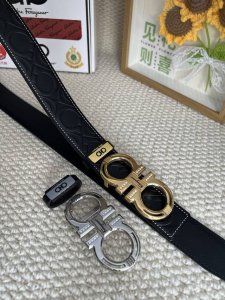 品名：菲拉格幕 原单钻扣 DDD 材质：原单牛皮腰带 百分百头层牛皮腰带保证真皮，24K纯钢扣，专柜原单品质、做工精细，时尚大牌，送人自用首选 DDD 包装：