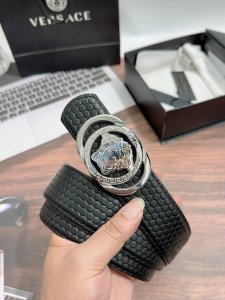 范思哲原单，宽度了3.8Cm,原版皮商务休闲两用，911588