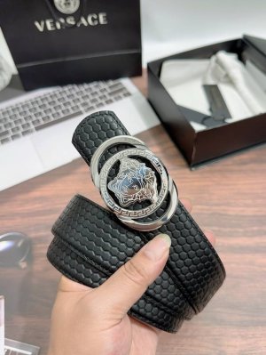 范思哲原单，宽度了3.8Cm,原版皮商务休闲两用，911588