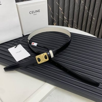 Taurillon皮革和天然牛皮革中号triomphe造型装饰双面腰带 女款尺码 Taurillon皮革 中腰 金色饰面 宽度1英寸 2.5厘米 Framed