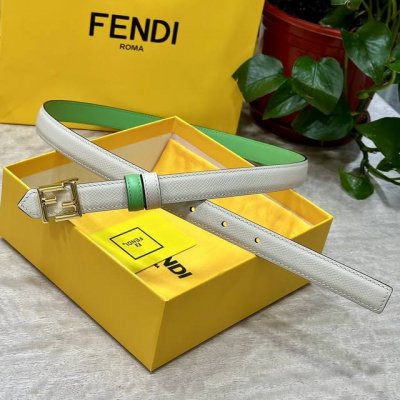 特 片装1Fendl 芬迪 宽20Mm，原单进口小牛皮，搭配原单钌钯电镀f扣，手感.油边近乎完美，原产皮料定制，质感无可挑剔，出众的细节，高清实拍，货真价实，品