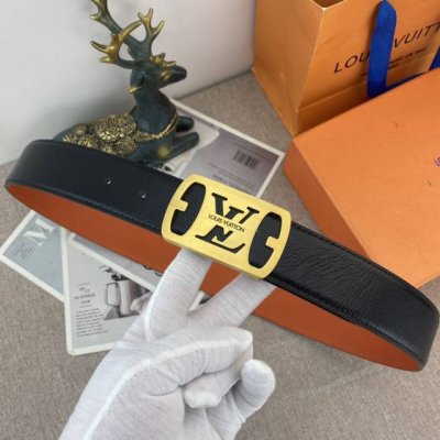 Lv 特种皮腰带系列 ，原厂五金精品不锈钢扣，手感柔软舒适 宽3.8Cm。