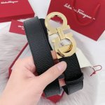 特 ：配送专柜全套礼盒菲拉格慕经典皮带系列 别具一格的特色：工艺精湛、选材优质、风格优雅以及功能实用。宽度：35Mm