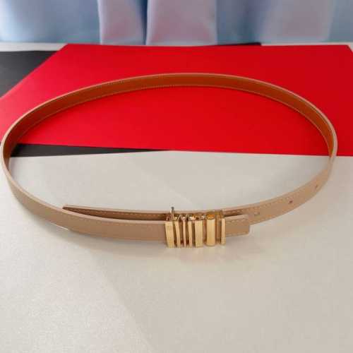 Loewe新款 小牛皮腰带，亮面Loewe五金扣。正面条形码设计，侧面立体字母Loeme ，宽1.5Cm。
