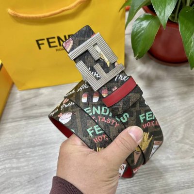 图片包装＋10 Fendi 芬迪 专柜同款 宽4.0Cm 双环正反两面用腰带 Ff按钉搭扣 红色Cuoio Romano皮革材质 反面棕色Ff帆布 饰有拼色Fe