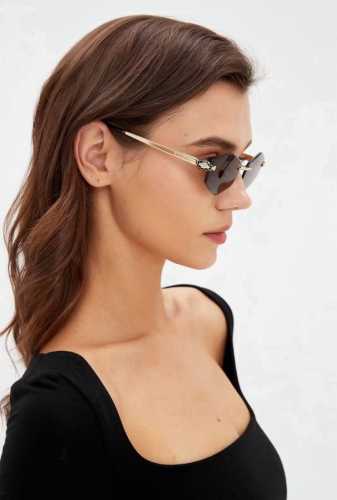Bvlgari mod Bv40076I size 57口15-140