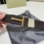 特 汤姆福特最新网红爆款双面头层牛皮配原装盒专柜同步3.8宽新款上市了，原版牛皮，搭配钢扣，优雅，大方用的方便。谢谢你转载。