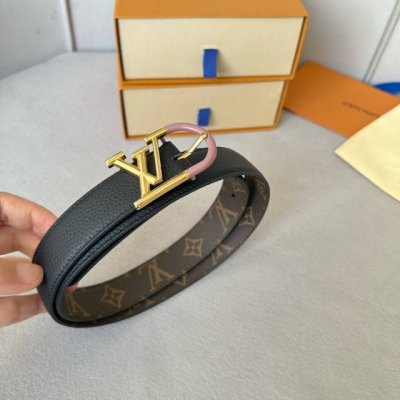 寬：30Mm 驢家新品 特別限定女士腰帶 帶身帆布面襯托荔枝紋牛皮 全新針扣設計搭扣以双色金屬打造 多色選