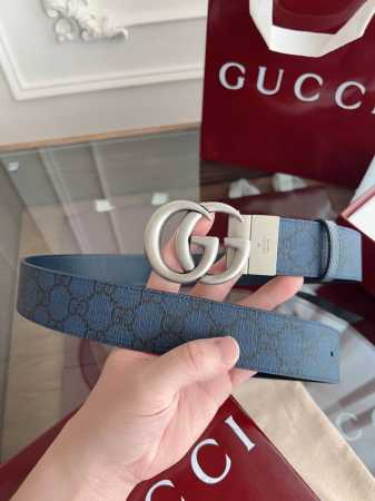 Gucci 627055 Facjt 宝蓝色Supreme pvc老花 蓝猪皮纹底 宽度3.7Cm 复古Gg旋转扣[原单精品扣] 双面可用 可裁剪 - 点击图像关闭