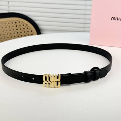 Miumiu小腰带、2Cm。裙装裤装搭配起来！精致优雅，不撞款！