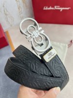 品名：Ferrgamo..菲拉格慕腰带自动带皮带 型号：纯钢材质自动扣，头层牛皮，自动带身 材料：百分百头层牛皮，保证真皮。24K纯钢扣专柜同等质量， 头层牛皮