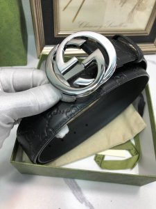 配全套包装礼盒 DDD 古驰：原单头层牛皮压G面，内衬头层小牛皮底，搭配原单扣,原产皮料定制，专柜宽度3.8 DDD