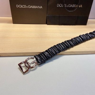 D&G 杜嘉 班纳头层羊皮弹力腰带，搭配精品铜扣，宽度：3.0Cm，