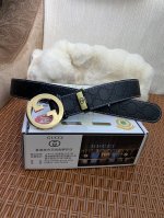 品名：古奇.Gu...Ci 原单 材质：原单牛皮腰带 百分百头层牛皮腰带保证真皮，24K纯钢扣，专柜原单品质、做工精细，时尚大牌，送人自用首选 包装： 请认准如