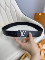 路易威登 Lv 全套包装 40Mm宽度 正品一体铸造五金钢扣 原厂皮料 双面原厂定制面料 区别市场货