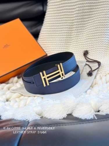 特 P170 H Au Carre Belt Buckle & Reversible Leather Stra P40Mm