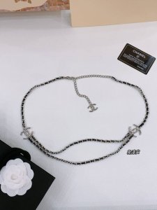 Chanel 25C金色金属、小牛皮 浅金、银 经典2色. 黄铜材质 重工手工腰链 精致 均码