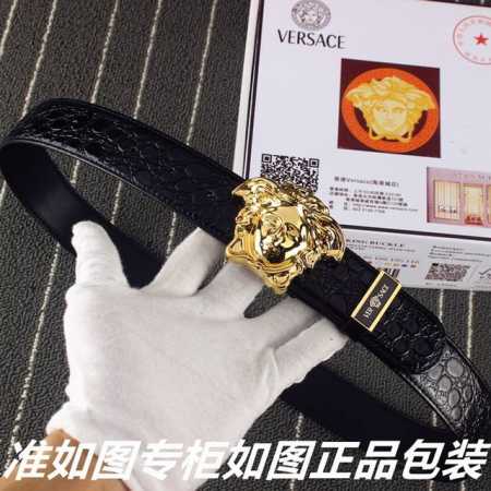 品名：范思哲.Ver Sace鳄鱼纹 型号：认准如图专柜包装，赠送打孔器 材料：百分百头层牛皮保证真皮。鳄鱼纹路美人头，24K钢扣，镶钻工艺专柜同等质量， 送人 - 点击图像关闭