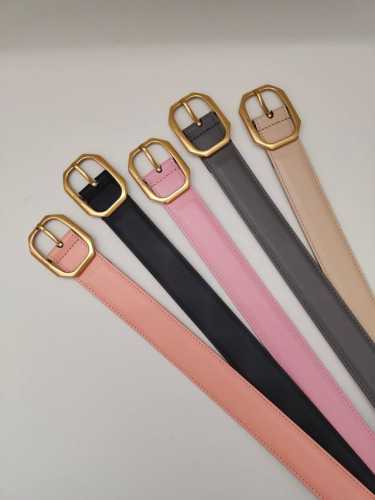 特 3.0Cm杨树林古金针扣， 款Saint Laurent 圣罗兰女士腰带皮带 Ysl 爱极了，配衣服太漂亮啦