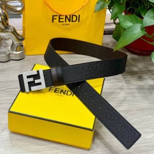 fendl 芬迪 宽40Mm双面原版小牛皮 搭配单钌钯电镀扣 完美的手感.油边 出众的设计.风格 高贵奢华 时尚大方 高清实拍 货真价实 品质保证 双面用