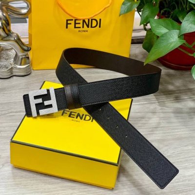 fendl 芬迪 宽40Mm双面原版小牛皮 搭配单钌钯电镀扣 完美的手感.油边 出众的设计.风格 高贵奢华 时尚大方 高清实拍 货真价实 品质保证 双面用