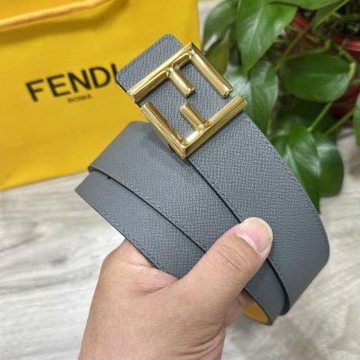 图片包装+10 Fendl 芬迪 宽40Mm双面原版小牛皮 搭配单钌钯电镀扣 完美的手感.油边 出众的设计.风格 高贵奢华 时尚大方 高清实拍 货真价实 品质保