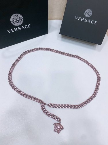V Ersace 美杜莎链条腰带. 总长105Cm 美人头挂坠. 长短随便调节 不分码