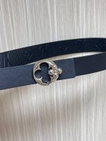 3.0宽 女士无线腰带，当季新款，一面黑色进口牛皮印花，一面进口小牛皮平纹，搭配精品钢扣。实拍图。