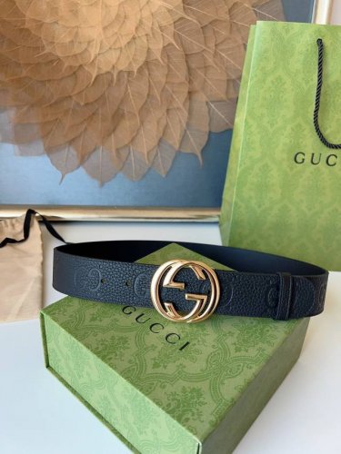 Gucci.古驰 全套包装 3.8Cm进口小牛皮压花, 专柜正品1:1完美复刻. 原版底皮, 采用热压印技术的Gucci Signature皮革精制而成，触感厚