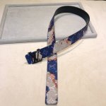 特P160 L·V 全新品 定制帆布面料搭配纯色小牛皮底 宽度 4Cm 双面可用