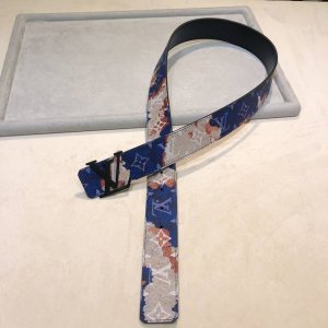 特P160 L·V 全新品 定制帆布面料搭配纯色小牛皮底 宽度 4Cm 双面可用