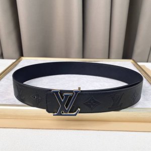 lv。商务休闲、正装均可佩戴！3.8Cm 最新款扣头，抛光扣头、时尚百搭