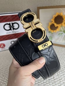 品名：菲拉格幕 原单钻扣 DDD 材质：原单牛皮腰带 百分百头层牛皮腰带保证真皮，24K纯钢扣，专柜原单品质、做工精细，时尚大牌，送人自用首选 DDD 包装：