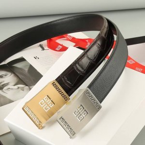 特 纪梵希 头层牛皮自动带 宽3.5Cm 官网同步，不锈钢金属标识，适合商务低调人士！自动扣款式