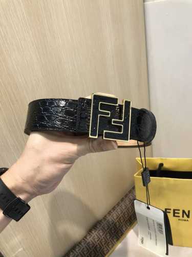 配送专柜包装 打孔针 新款 Fd 宽39Mm 支持Nfc 芯片扫描，标志造型宽皮带，原版铆钉扣，进口原版石头纹配置树膏牛皮制成，镀金表面金属制品，品质保证，非市