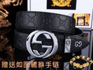 皮带：古奇.Gucci顶级原单 腰带：认准如图专柜包装，赠送打孔器 材料：古驰百分百进口原厂头层牛皮，保证真皮。24K纯钢扣Gg花纹系列专柜同等质量， 送人自用