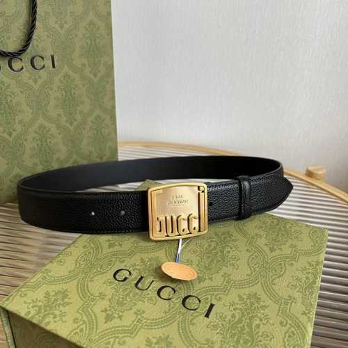 G家 宽度3.5 男士腰带 各式百搭单品继续为Gucci 2024早春系列添姿加彩。这款时尚腰带以黑色皮革匠心呈现，配以由钯金色调金属打造的Gucci铭牌腰带扣