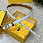 特 片装1Fendl 芬迪 宽20Mm，原单进口小牛皮，搭配原单钌钯电镀f扣，手感.油边近乎完美，原产皮料定制，质感无可挑剔，出众的细节，高清实拍，货真价实，品