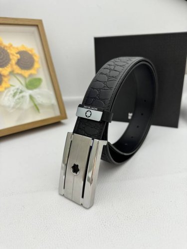 品名：万宝龙 Montblanc 材质：原单牛皮腰带 百分百头层牛皮腰带保证真皮，24K纯钢扣，专柜原单品质、做工精细，时尚大牌，送人自用首选 包装： 请认准如